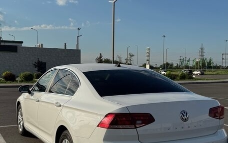 Volkswagen Passat B8 рестайлинг, 2020 год, 1 950 000 рублей, 7 фотография