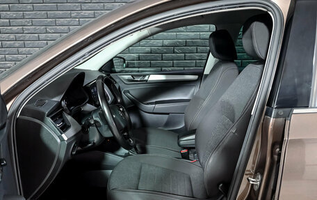 Skoda Rapid II, 2020 год, 1 700 000 рублей, 10 фотография