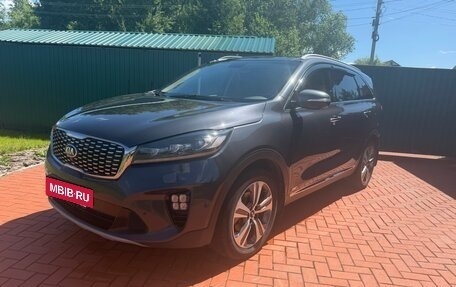 KIA Sorento III Prime рестайлинг, 2018 год, 2 000 000 рублей, 4 фотография