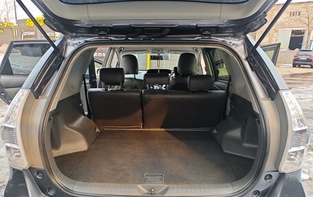 Toyota Prius Alpha I (ZVW40/41), 2012 год, 935 000 рублей, 12 фотография