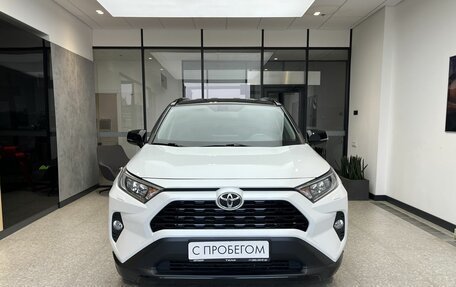 Toyota RAV4, 2021 год, 3 400 000 рублей, 2 фотография