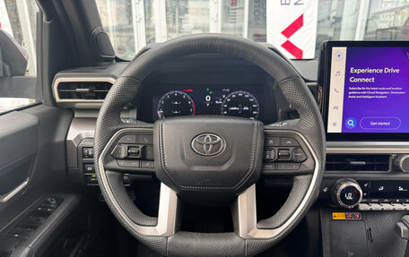 Toyota Tacoma, 2024 год, 7 500 000 рублей, 13 фотография
