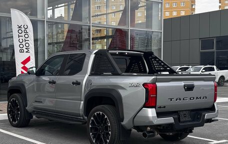 Toyota Tacoma, 2024 год, 7 500 000 рублей, 9 фотография