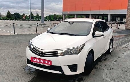 Toyota Corolla, 2013 год, 750 000 рублей, 4 фотография