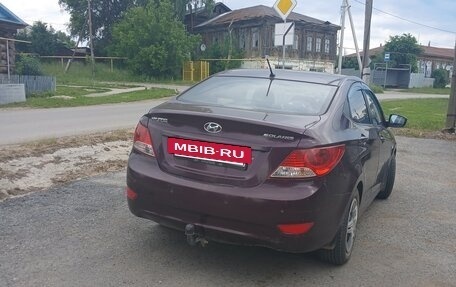 Hyundai Solaris II рестайлинг, 2011 год, 500 000 рублей, 4 фотография