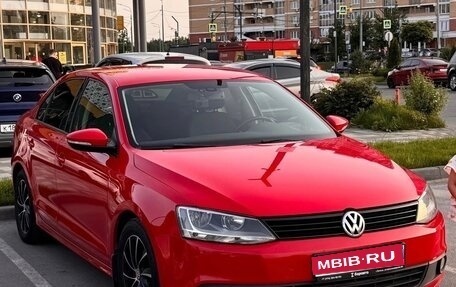 Volkswagen Jetta VI, 2011 год, 720 000 рублей, 1 фотография