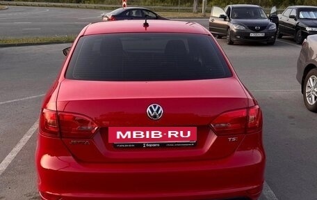 Volkswagen Jetta VI, 2011 год, 720 000 рублей, 5 фотография