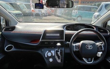 Toyota Sienta II, 2020 год, 1 080 000 рублей, 3 фотография