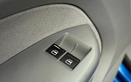 Volkswagen Caddy III рестайлинг, 2009 год, 629 000 рублей, 14 фотография