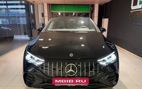 Mercedes-Benz EQE, 2022 год, 7 300 000 рублей, 2 фотография