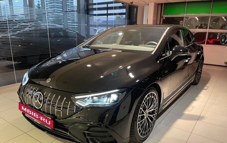 Mercedes-Benz EQE, 2022 год, 7 300 000 рублей, 3 фотография