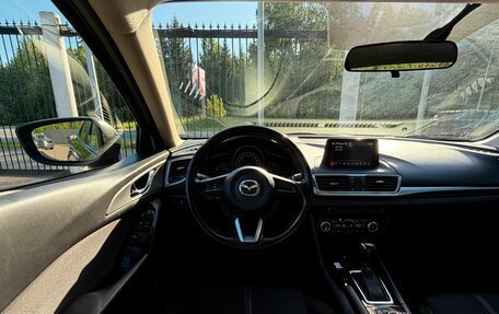 Mazda 3, 2018 год, 1 619 000 рублей, 11 фотография