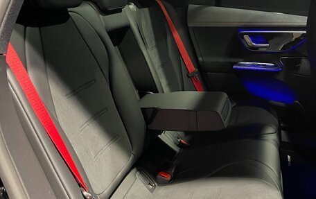 Mercedes-Benz EQE, 2022 год, 7 300 000 рублей, 24 фотография