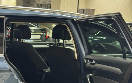 Volkswagen Passat B8 рестайлинг, 2015 год, 1 477 000 рублей, 17 фотография