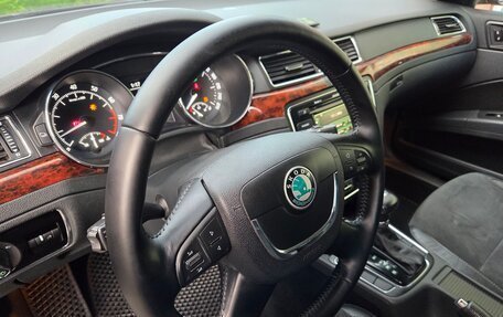 Skoda Superb III рестайлинг, 2012 год, 1 039 000 рублей, 7 фотография
