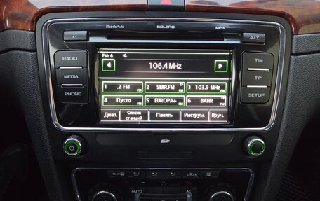 Skoda Superb III рестайлинг, 2012 год, 1 039 000 рублей, 10 фотография
