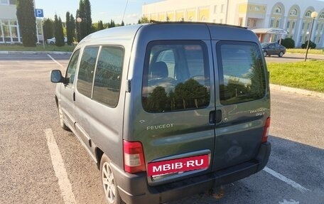 Peugeot Partner II рестайлинг 2, 2011 год, 300 000 рублей, 4 фотография