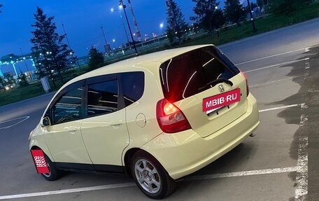 Honda Fit III, 2002 год, 260 000 рублей, 4 фотография
