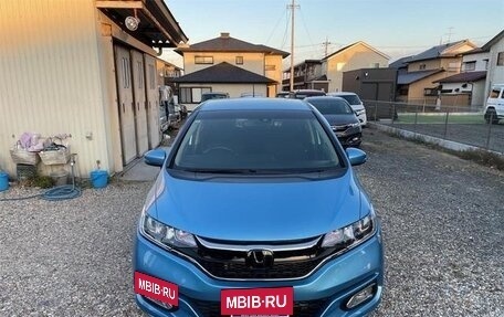 Honda Fit III, 2017 год, 850 000 рублей, 2 фотография
