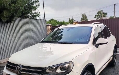 Volkswagen Touareg III, 2011 год, 1 580 рублей, 2 фотография