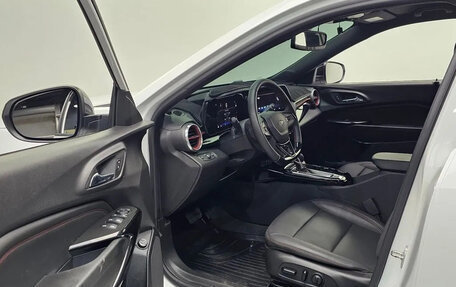 Chevrolet Trax, 2023 год, 1 320 000 рублей, 9 фотография
