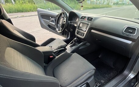 Volkswagen Scirocco III рестайлинг, 2011 год, 1 020 000 рублей, 10 фотография