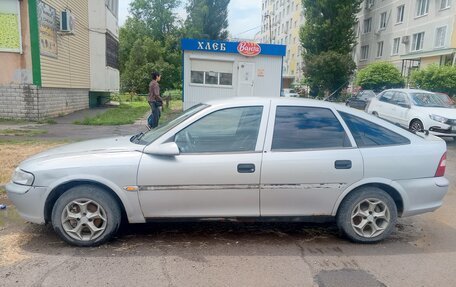Opel Vectra B рестайлинг, 1998 год, 160 000 рублей, 2 фотография