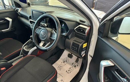 Toyota Raize I, 2021 год, 1 999 000 рублей, 10 фотография
