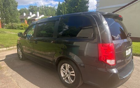 Dodge Caravan V, 2011 год, 1 299 000 рублей, 12 фотография