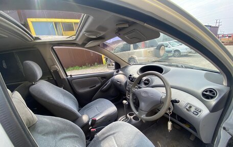 Toyota Vitz, 1999 год, 480 000 рублей, 1 фотография