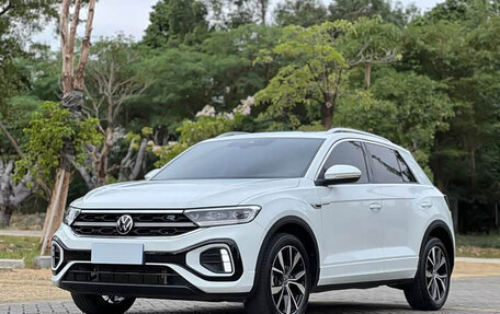 Volkswagen T-Roc I, 2022 год, 1 520 004 рублей, 1 фотография