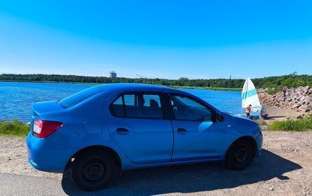 Renault Logan II, 2015 год, 399 000 рублей, 1 фотография