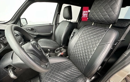 Chevrolet Niva I рестайлинг, 2017 год, 836 000 рублей, 10 фотография