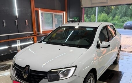 Renault Logan II, 2021 год, 499 999 рублей, 2 фотография