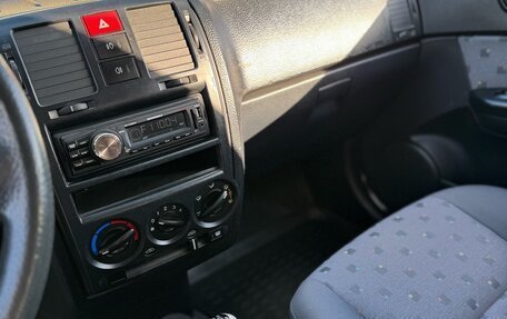 Hyundai Getz I рестайлинг, 2004 год, 400 000 рублей, 9 фотография