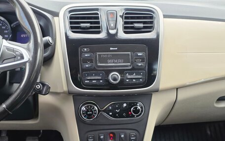 Renault Logan II, 2018 год, 850 000 рублей, 16 фотография
