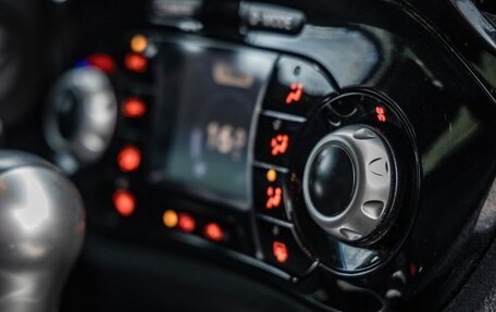 Nissan Juke II, 2013 год, 1 048 000 рублей, 28 фотография