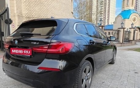BMW 1 серия, 2021 год, 1 899 000 рублей, 3 фотография