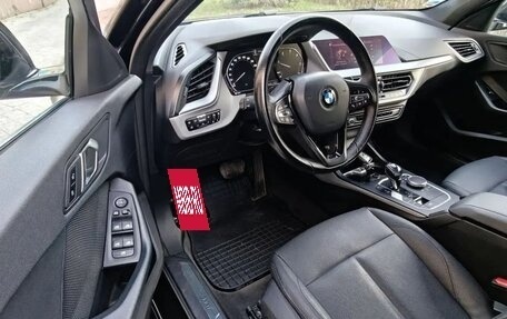 BMW 1 серия, 2021 год, 1 899 000 рублей, 8 фотография