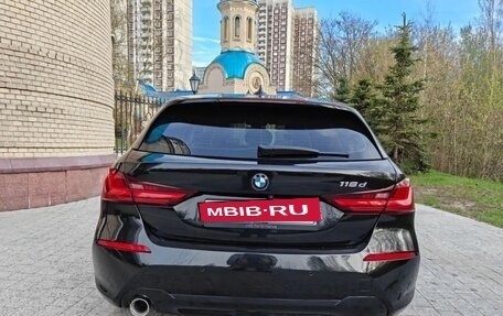 BMW 1 серия, 2021 год, 1 899 000 рублей, 4 фотография
