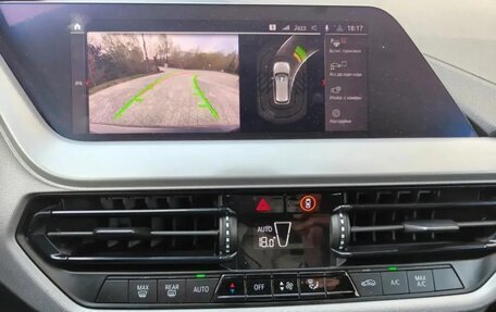 BMW 1 серия, 2021 год, 1 899 000 рублей, 15 фотография