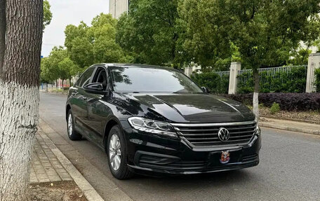 Volkswagen Lavida, 2022 год, 1 050 000 рублей, 3 фотография