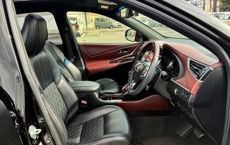 Toyota Harrier, 2017 год, 2 050 000 рублей, 13 фотография