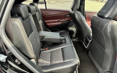 Toyota Harrier, 2017 год, 2 050 000 рублей, 14 фотография