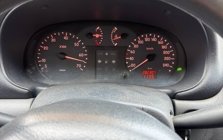 Renault Clio III, 2001 год, 150 000 рублей, 14 фотография