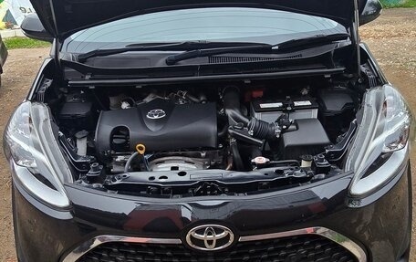 Toyota Sienta II, 2022 год, 1 500 000 рублей, 40 фотография