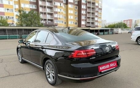 Volkswagen Passat B8 рестайлинг, 2018 год, 1 940 000 рублей, 7 фотография
