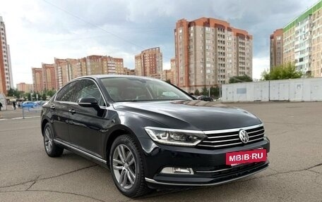 Volkswagen Passat B8 рестайлинг, 2018 год, 1 940 000 рублей, 6 фотография