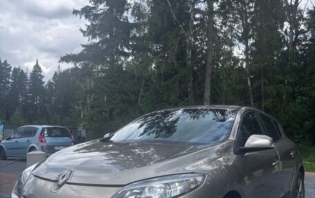 Renault Megane III, 2012 год, 560 000 рублей, 2 фотография