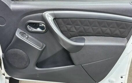 Renault Duster I рестайлинг, 2016 год, 1 329 000 рублей, 11 фотография